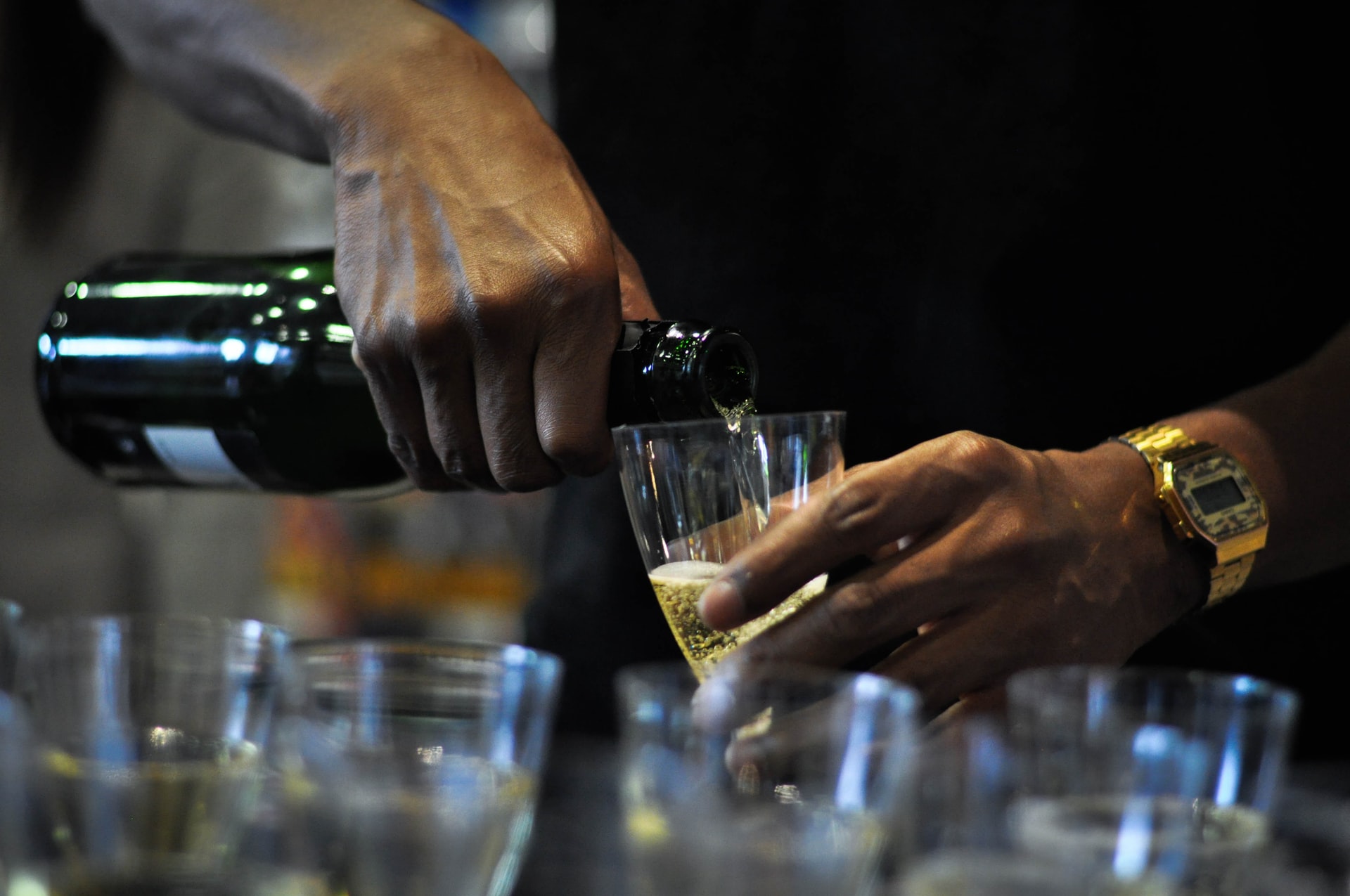 Waarom smaakt wijn op vakantie anders dan thuis?